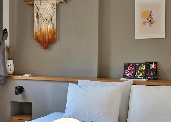 Feli Eski Adult Only Datça