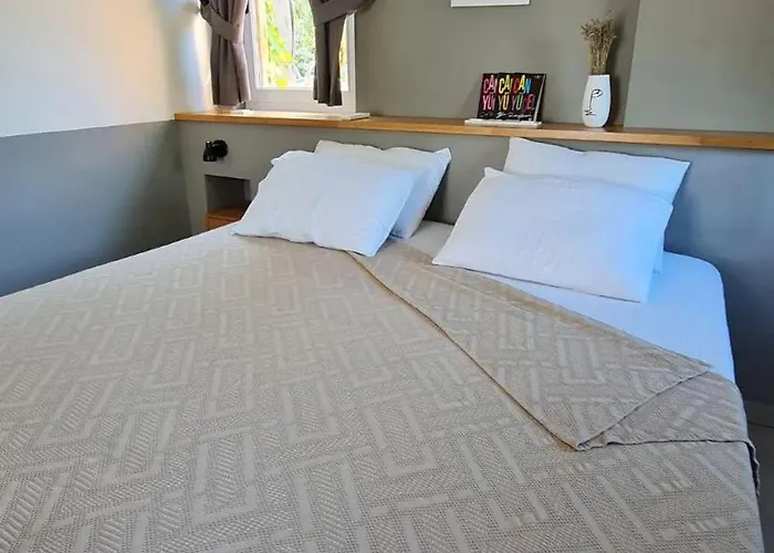 Feli Eski Adult Only * Datça